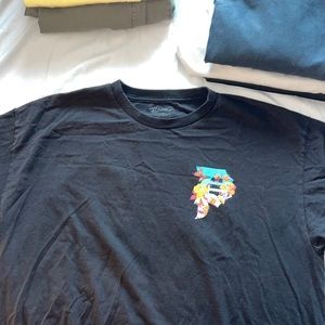 Primitive skateboarding  shirt size XL